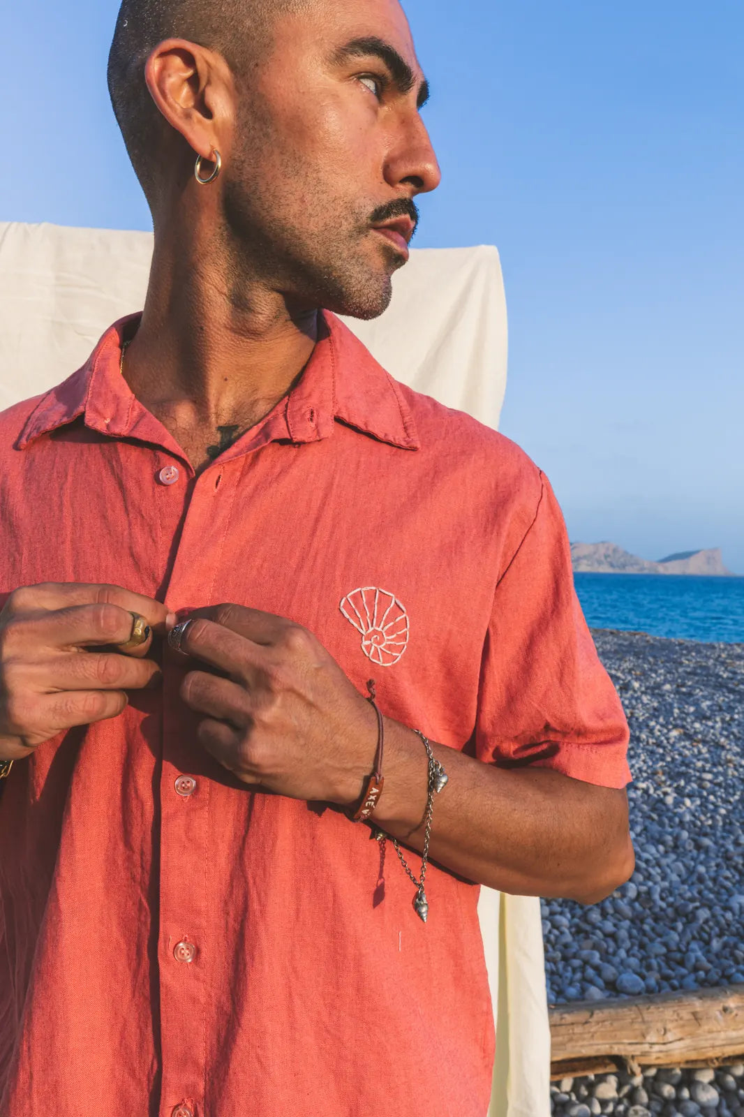 Shirt Aquiles Embroidered Linen