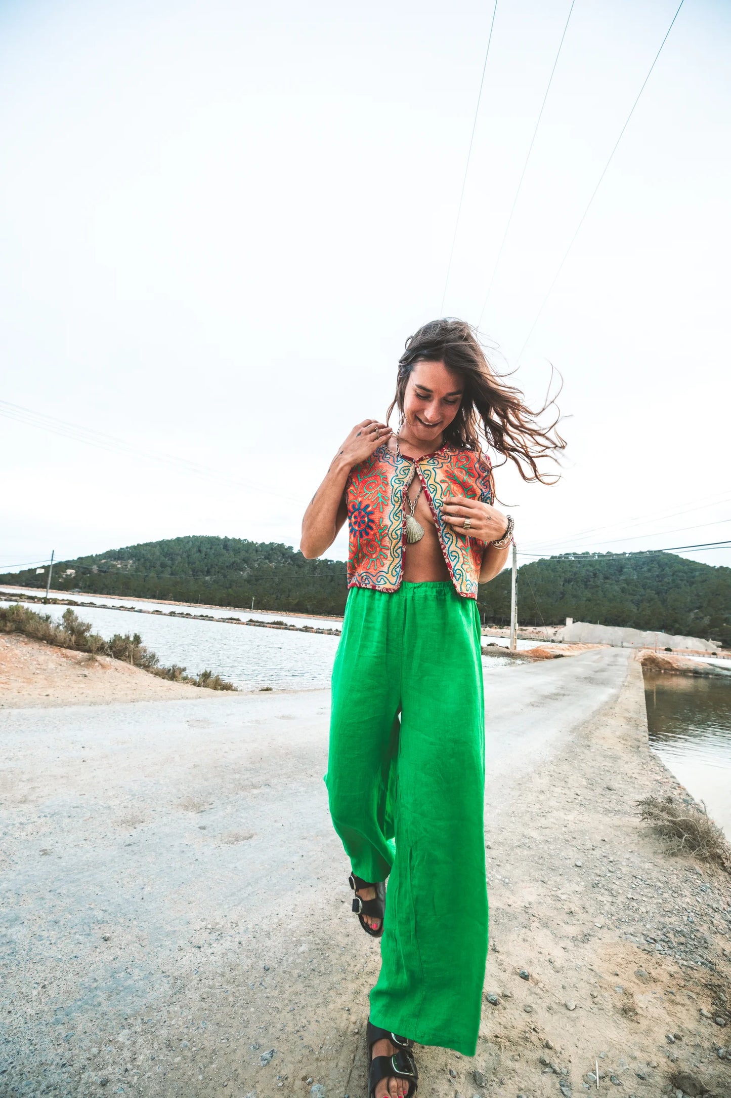 Embrodery Vest Indi Star Cotton Red, Blue, Green